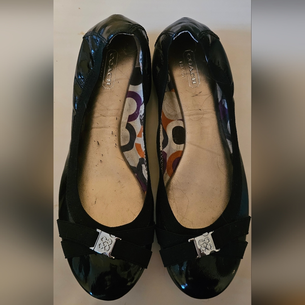Coach Dwyer Crinkle Flats Black Patent Leather 8.5